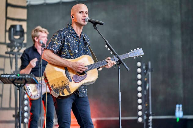 Milow live as part of the concert series Back on Stage at the Gilde Parkbühne Hannover, 27 06 2021 Foto:xU.xStammx xFuturexImage