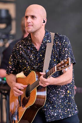 Milow live as part of the concert series Back on Stage at the Gilde Parkbühne Hannover, 27 06 2021 Foto:xU.xStammx xFuturexImage