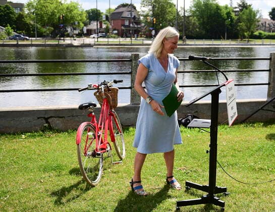 June 28, 2021, Ottawa, on, Canada: Catherine McKenna, Minister of Infrastructure and Communities, leaves the podium following a press conference in Ottawa on Monday, June 28, 2021. McKenna has announced she will not stand for re-election in her riding of Ottawa Centre. Ottawa Canada  - ZUMAc35_ 20210628_zaf_c35_006 Copyright: xSeanxKilpatrickx
