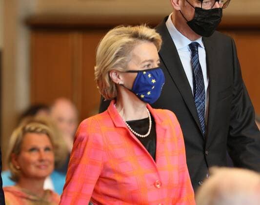 28 06 2021 Frankfurt am Main, Römer European Banker of the Year 2019 Honouring of Werner Hoyer, President of the European Investment Bank EIB Picture shows EU Commission President von der Leyen in Kaisersaal HP