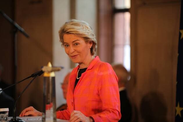 28 06 2021 Frankfurt am Main, Römer European Banker of the Year 2019 Honouring of Werner Hoyer, President of the European Investment Bank EIB Picture shows EU Commission President von der Leyen in the Kaisersaal during the laudation HP