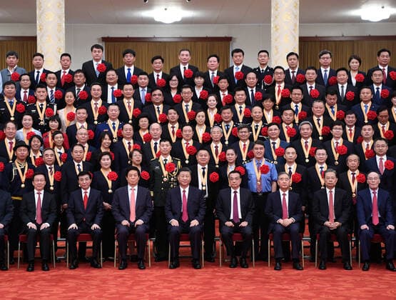 (210629) -- BEIJING, June 29, 2021 -- Chinese President Xi Jinping, also general secretary of the Communist Party of China (CPC) Central Committee and chairman of the Central Military Commission, and other leaders meet with awardees of the titles of outstanding Party members, exemplary Party workers, and advanced community-level Party organizations from across the country before the ceremony to present the July 1 Medal, the Party s highest honor, to outstanding Party members at the Great Hall of the People in Beijing, capital of China, June 29, 2021. The award ceremony of the July 1 Medal was held Tuesday morning at the Great Hall of the People in Beijing. ) CHINA-BEIJING-XI JINPING-JULY 1 MEDAL-AWARD CEREMONY (CN) ShenxHong