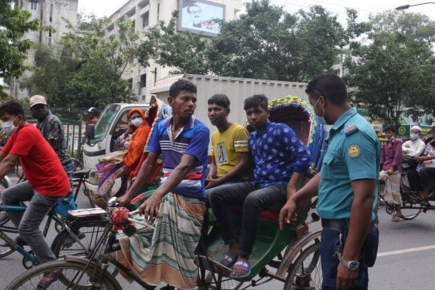 June 30, 2021, Dhaka, Bangladesh: Police are checking masks and the reason to get out during lockdown in Dhaka. Dhaka Bangladesh - ZUMAh355 20210630_zip_h355_010 Copyright: xMd.xRakibulxHasanx