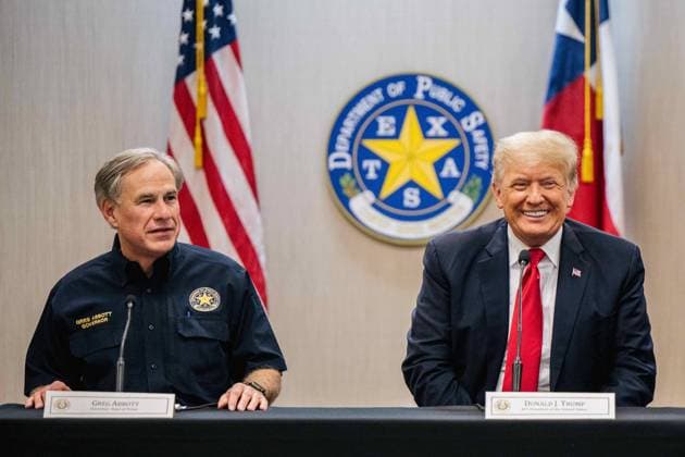 Bilder des Jahres 2021, News 06 Juni News Bilder des Tages June 30, 2021, Weslaco, Texas, United States: WESLACO, TEXAS - JUNE 30: Texas Gov. GREG ABBOTT addresses former President DONALD TRUMP during a border security briefing to discuss further plans in securing the southern border wall on June 30, 2021 in Weslaco, Texas. Gov. Abbott has pledged to build a state-funded border wall between Texas and Mexico as a surge of mostly Central American immigrants crossing into the United States has challenged U.S. immigration agencies. So far in 2021, U.S. Border Patrol agents have apprehended more than 900,000 immigrants crossing into the United States on the southern border. Weslaco United States - ZUMAz113 20210630_znh_z113_006 Copyright: xBrandonxBellx