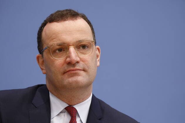Federal Minister of Health Jens Spahn, Germany, Berlin, Federal Press Conference, topic Corona situation and entry regulation