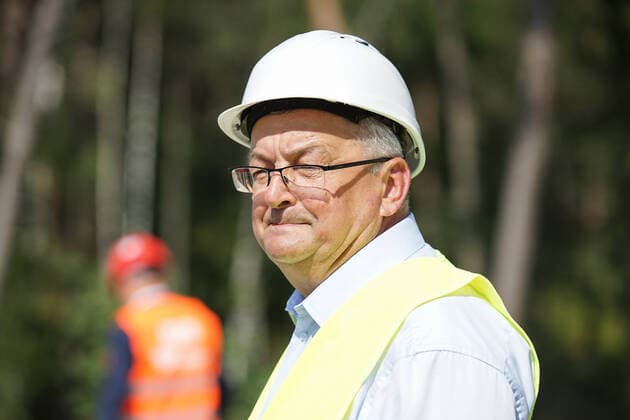 Poland Politics Daily Former Minister of Infrastructure and Construction Andrzej Adamczyk visiting the construction site of a waterway connecting the Vistula Lagoon with the Gulf of Gdansk is seen in Nowy Swiat, Vistula Spit, Poland on 1 July 2021 Controversial The Vistula Spit canal is curently under construction canal across the Polish section of the Vistula Spit that will create a second connection between the Vistula Lagoon and Gdansk Bay (Baltic Sea) Nowy Swiat Poland fludra-polishpr210701_npBc8  Copyright: xMichalxFludrax