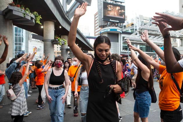 July 1, 2021, Toronto, on, Canada: People take part in a two step dance during a Cancel Canada Day rally in Toronto, on Thursday, July 1, 2021 to honour former residential school victims. Toronto Canada  - ZUMAc35_ 20210701_zaf_c35_270 Copyright: xChrisxYoungx