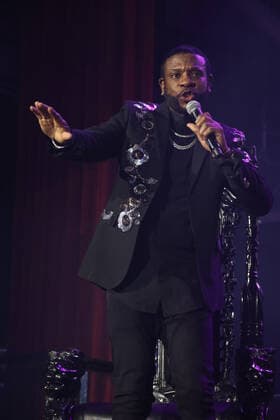 HOLLYWOOD, CA - JULY 1: Keith Sweat at Keith Sweat VERZUZ Bobby Brown at Avalon in Hollywood, California on July 1, 2021. Copyright: xWalikxGoshorn MediaPunchx