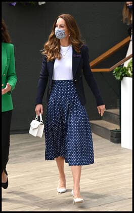 . 02 07 2021. London, United Kingdom. Kate Middleton, Duchess of Cambridge, on day five of the Wimbledon Tennis Championships in London.  xStephenxLockx xi-Imagesx IIM-22344-0019