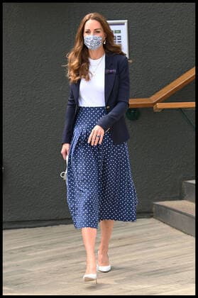 . 02 07 2021. London, United Kingdom. Kate Middleton, Duchess of Cambridge, on day five of the Wimbledon Tennis Championships in London.  xStephenxLockx xi-Imagesx IIM-22344-0020