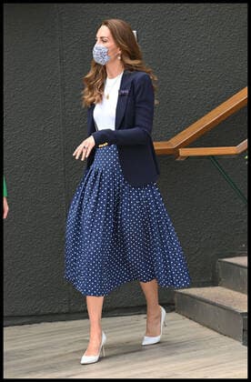 . 02 07 2021. London, United Kingdom. Kate Middleton, Duchess of Cambridge, on day five of the Wimbledon Tennis Championships in London.  xStephenxLockx xi-Imagesx IIM-22344-0023