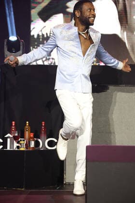 HOLLYWOOD, CA - JULY 1: Keith Sweat at Keith Sweat VERZUZ Bobby Brown at Avalon in Hollywood, California on July 1, 2021. Copyright: xWalikxGoshorn MediaPunchx
