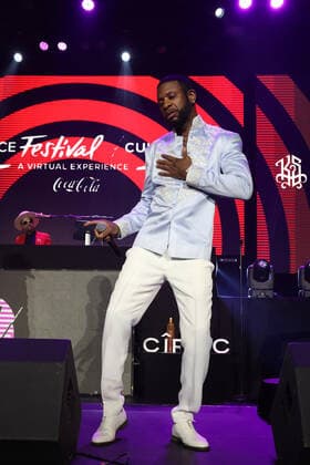 HOLLYWOOD, CA - JULY 1: Keith Sweat at Keith Sweat VERZUZ Bobby Brown at Avalon in Hollywood, California on July 1, 2021. Copyright: xWalikxGoshorn MediaPunchx