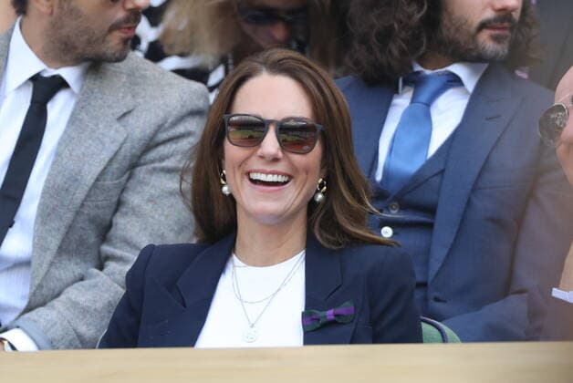 . 02 07 2021. London, United Kingdom. Kate Middleton, The Duchess of Cambridge, on day five of the Wimbledon Tennis Championships in London.  xStephenxLockx xi-Imagesx IIM-22344-0039