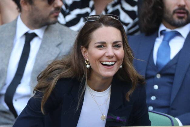 Entertainment Bilder des Tages . 02 07 2021. London, United Kingdom. Kate Middleton, The Duchess of Cambridge, on day five of the Wimbledon Tennis Championships in London.  xStephenxLockx xi-Imagesx IIM-22344-0040