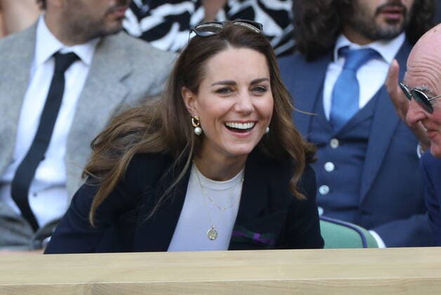 . 02 07 2021. London, United Kingdom. Kate Middleton, The Duchess of Cambridge, on day five of the Wimbledon Tennis Championships in London.  xStephenxLockx xi-Imagesx IIM-22344-0042