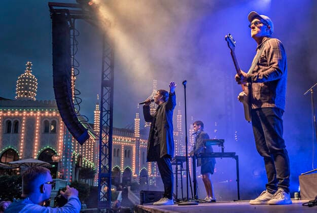 The Danish band Jung with Jonas Jung in front plays up to Havefest paa Plaenen in Tivoli on Friday 2 July 2021 with the audience divided into two sections Havefest replaces Fredagsrock, which has been canceled due to Covid 19 Corona crisis Photo Torben Christensen @ Copenhagen, Copenhagen  Copyright: TorbenxChristensen TorbenxChristensenx COP106 spdk20210703-010221-L