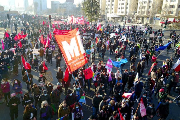 Santiago, July 4, 2021 Adherents of the Peoples List, along with their elected convenors, gather to march from Baquedano Square to the former National Congress where the first session of the Constituent Assembly will be held Andres Pina Aton Chile, Santiago Chile Aton 522602  Copyright: ANDRESxPINA ATONxCHILE
