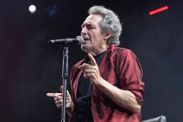 July 4, 2021, Madrid, Spain: Spanish singer Miguel Rios performs at the Noches del Botanico in Madrid. Madrid Spain - ZUMAs197 20210704_zaa_s197_119 Copyright: xAtilanoxGarciax