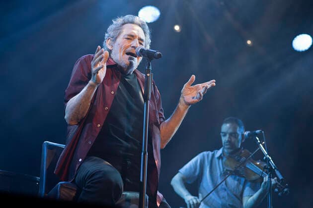 July 4, 2021, Madrid, Spain: Spanish singer Miguel Rios performs at the Noches del Botanico in Madrid. Madrid Spain - ZUMAs197 20210704_zaa_s197_187 Copyright: xAtilanoxGarciax