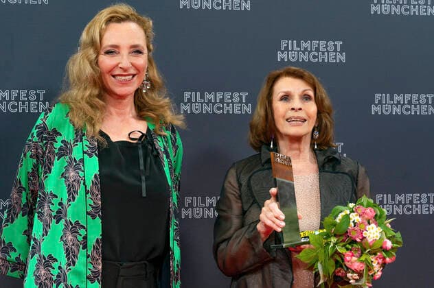 Diana Iljine and Senta Berger at the presentation of the CineMerit Award to Senta Berger at the 38 Filmfest München 2021 in Gasteig Munich, 04 07 2021 Foto:xN.xKolinzx xFuturexImage