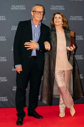 Michael Roll and Senta Berger at the presentation of the CineMerit Award to Senta Berger at the 38 Filmfest München 2021 in the Gasteig Munich, 04 07 2021 Foto:xN.xKolinzx xFuturexImage