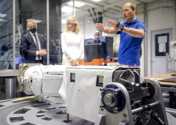 A scale model of the European Robotic Arm ERA is being demonstrated in Noordwijk, The Netherlands, 6 July 2021, during a meeting with State Secretary Mona Keijzer M, Economics and Climate who is responsible for space After launch, the robotic arm must perform various tasks on the outside of the ISS space station ANP ROBIN VAN LONKHUIJSEN  Copyright: xHollandsexHoogtex xxANPx x433424715x