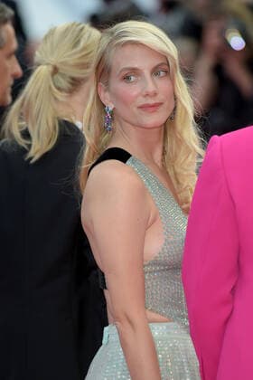 74th Cannes Film Festival 2021, Red Carpet film : ˜Annette™ and Opening ceremony. Pictured: Melanie Laurent  Copyright: xAlbertoxTerenghi Cannesx2021x xIx xCannesxpoolx