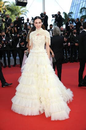 C74th Cannes Film Festival, Red Carpet Annette, pictured guest  Copyright: xSimonexComix xIPAx xCannesxpoolx