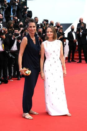 C74th Cannes Film Festival, Red Carpet Annette, pictured Jodie Foster and Alexandra Hedison  Copyright: xSimonexComix xIPAx xCannesxpoolx