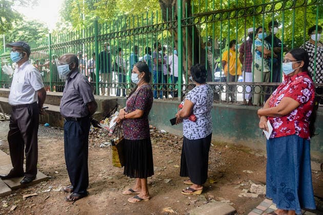 Coronavirus Emergency In Sri Lanka Sri Lankan senior citizens stand in a queue waiting for the get into the first dose are given Pfizer-BioNTech vaccine as the second dose in vaccination center near Colombo on July 7, 2021 Colombo Sri Lanka jayawardana-notitle210707_npFcE  Copyright: xAkilaxJayawardanax
