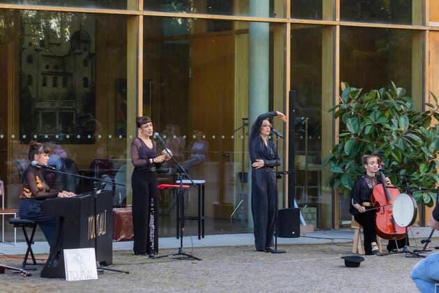 Synagogue Youkali, concert preview in the courtyard of the Dresden Synagogue, as part of the Dresden Open Air Kultursommer excerpts from the program, which will premiere on 15 July 20 clock 2 perfo