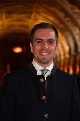 Philipp Lahm Award of the Bavarian Order of Merit 2021 Honour, Award Antiquarium Residenz Munich 08 July 2021