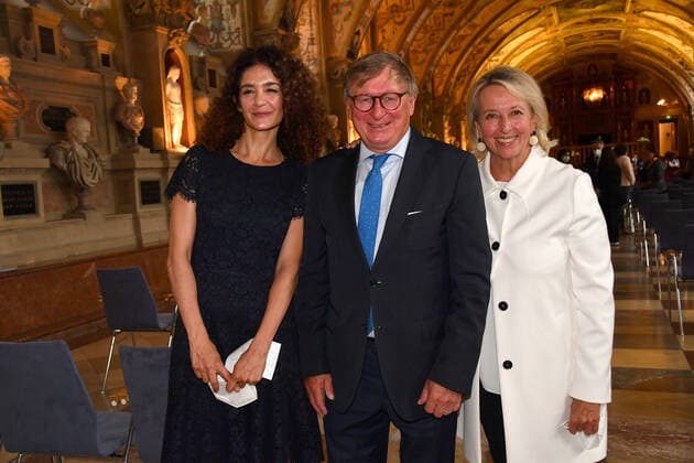 Prof Dr Yurdagül Zopf and Marianne Wille Award of the Bavarian Order of Merit 2021 Honour, Award Antiquarium Residenz Munich 08 July 2021