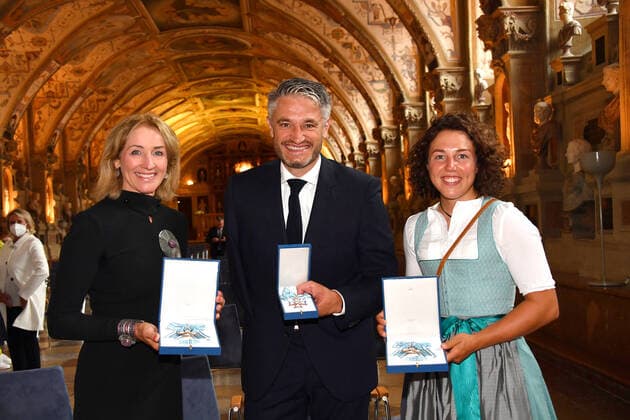 Michaela Gerg, Gerd Schönfelder and Laura Dahlmeier, the athletes and award winners at the award ceremony of the Bavarian Order of Merit on 8 7 2021 in Munich Award ceremony of the Bavarian Order of Merit 2021 in Munich