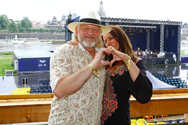 Frank Kessler with wife Doreen Kessler at the 15 Hope anniversary concert at the area of the Filmnächte am Königsufer Dresden Dresden, 07 08 2021 Foto:xM.xWehnertx xFuturexImage