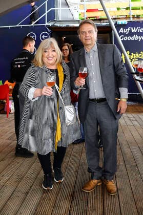 Angelika Mann with husband Ralf Rasch at the 15 Hope anniversary concert at the area of the Filmnächte am Königsufer Dresden Dresden, 07 08 2021 Foto:xM.xWehnertx xFuturexImage