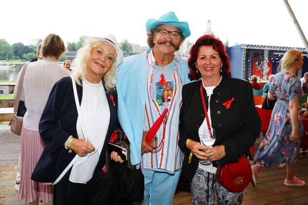 Dorit Gäbler, Karl Heinz Bellmann and Viola Klein at the 15 Hope anniversary concert at the area of the Filmnächte am Königsufer Dresden Dresden, 07 08 2021 Foto:xM.xWehnertx xFuturexImage