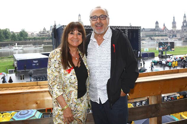 Wolfgang Stumph with wife Christine at the 15 Hope anniversary concert at the area of the Filmnächte am Königsufer Dresden Dresden, 07 08 2021 Foto:xM.xWehnertx xFuturexImage