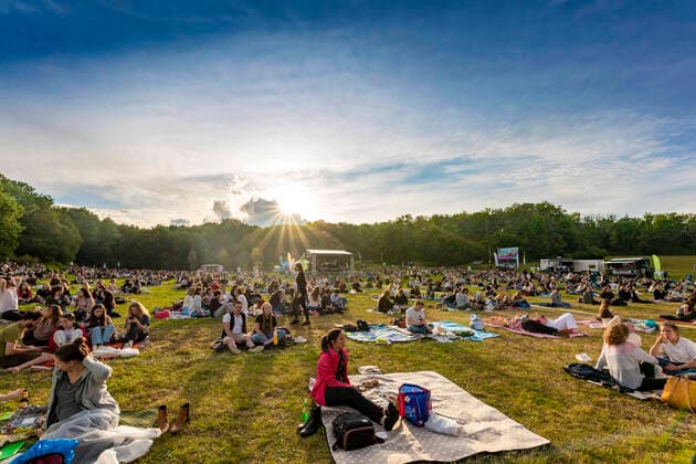 Publikum bei Giant Rooks live beim Picknick Konzert auf der Zoopark Festwiese. Erfurt, 08.07.2021 Foto:xM.xKremerx xFuturexImage