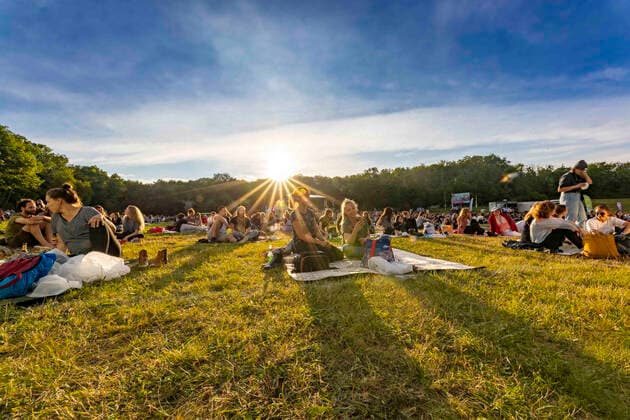 Publikum bei Giant Rooks live beim Picknick Konzert auf der Zoopark Festwiese. Erfurt, 08.07.2021 Foto:xM.xKremerx xFuturexImage