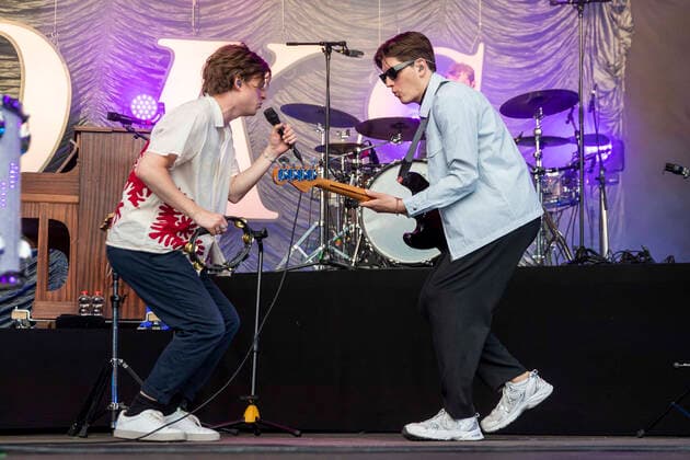 Frederik Rabe und Luca Göttner von Giant Rooks live beim Picknick Konzert auf der Zoopark Festwiese. Erfurt, 08.07.2021 Foto:xM.xKremerx xFuturexImage