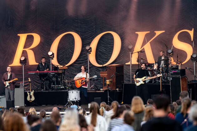Finn Schwieters, Jonathan Wischniowski, Frederik Rabe, Luca Göttner und Finn Thomas Giant Rooks live beim Picknick Konzert auf der Zoopark Festwiese. Erfurt, 08.07.2021 Foto:xM.xKremerx xFuturexImage
