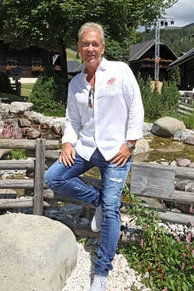 ORF Wenn die Musi spielt singer Olaf Berger at the artists meeting for the music open air Wenn die Musi spielt on 09 07 2021 at the festival area in Bad Kleinkirchheim 20210709BOS0053