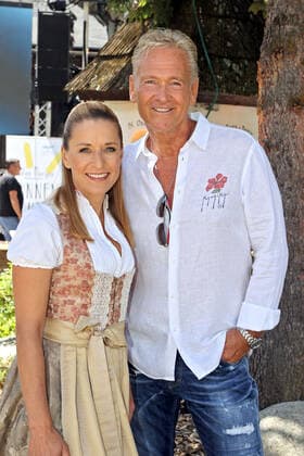 ORF Wenn die Musi spielt singer Olaf Berger and singer Stefanie Hertel at the artists meeting for the music open air Wenn die Musi spielt on 09 07 2021 at the festival area in Bad Kleinkirchheim 20210709BOS0052