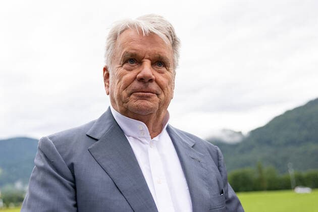 * OUT of AUT - Keine Weitergabe an Drittanbieter