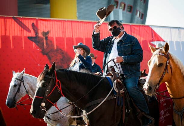 July 9, 2021, Calgary, ab, Canada: Calgary mayor Naheed Nenshi rides in the Calgary Stampede parade in Calgary, Alta., Friday, July 9, 2021. Calgary Canada  - ZUMAc35_ 20210709_zaf_c35_005 Copyright: xJeffxMcintoshx