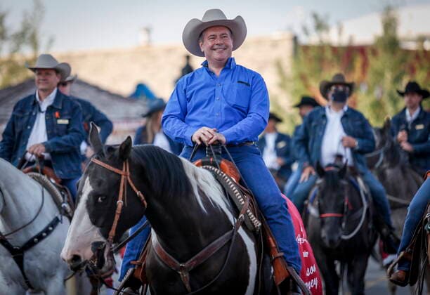 July 9, 2021, Calgary, ab, Canada: Alberta Premier Jason Kenney rides in the Calgary Stampede parade in Calgary, Alta., Friday, July 9, 2021. Calgary Canada  - ZUMAc35_ 20210709_zaf_c35_010 Copyright: xJeffxMcintoshx