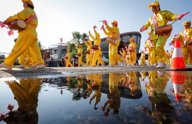July 9, 2021, Calgary, ab, Canada: Members of the Chinese community march during the Calgary Stampede parade in Calgary, Alta., Friday, July 9, 2021. Calgary Canada  - ZUMAc35_ 20210709_zaf_c35_020 Copyright: xJeffxMcintoshx
