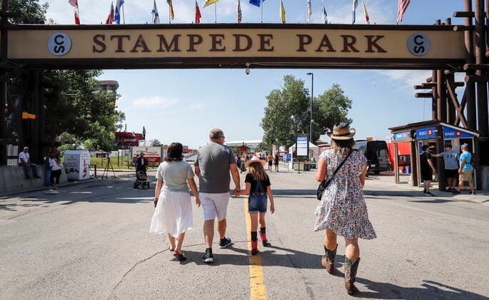 July 9, 2021, Calgary, ab, Canada: Visitors arrive at the Calgary Stampede in Calgary, Alta., Friday, July 9, 2021. Calgary Canada  - ZUMAc35_ 20210709_zaf_c35_023 Copyright: xJeffxMcintoshx